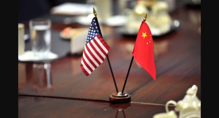US-China-flags-DOD